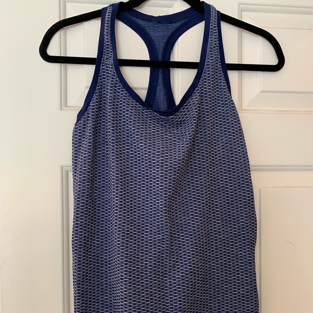 VICTORIAS SECRET NWOT WORKOUT TANK